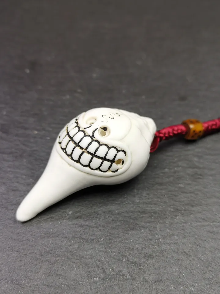 Gandhanra Tibetan Buddhism Amulet,Hand Carved White Conch Shell Shankha with Skull Citipati Symbol,Tibetan Ritual Implement - 2.2&quot; × 1.14&quot;