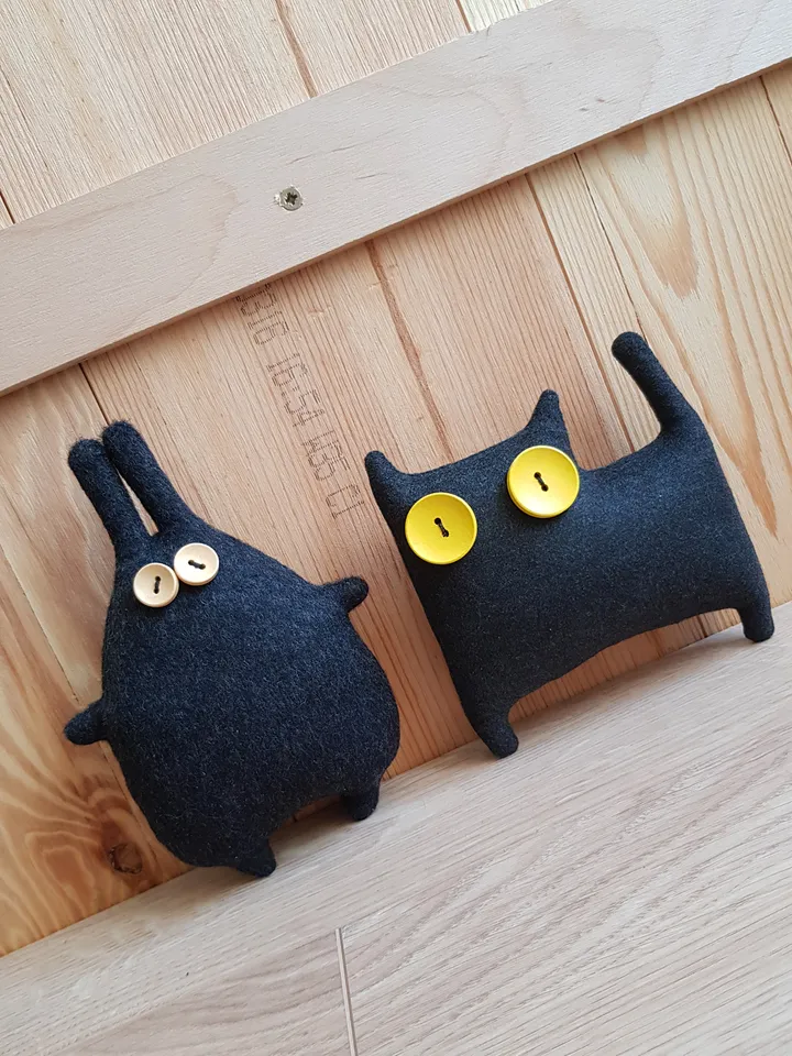 Black Cat Sewing pattern PDF, halloween doll diy, stuffed animal pattern