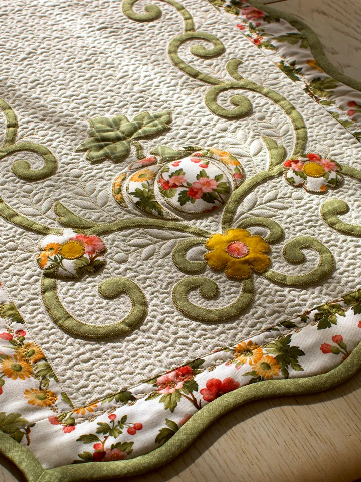 Table runner applique "Autumn" in PDF format.