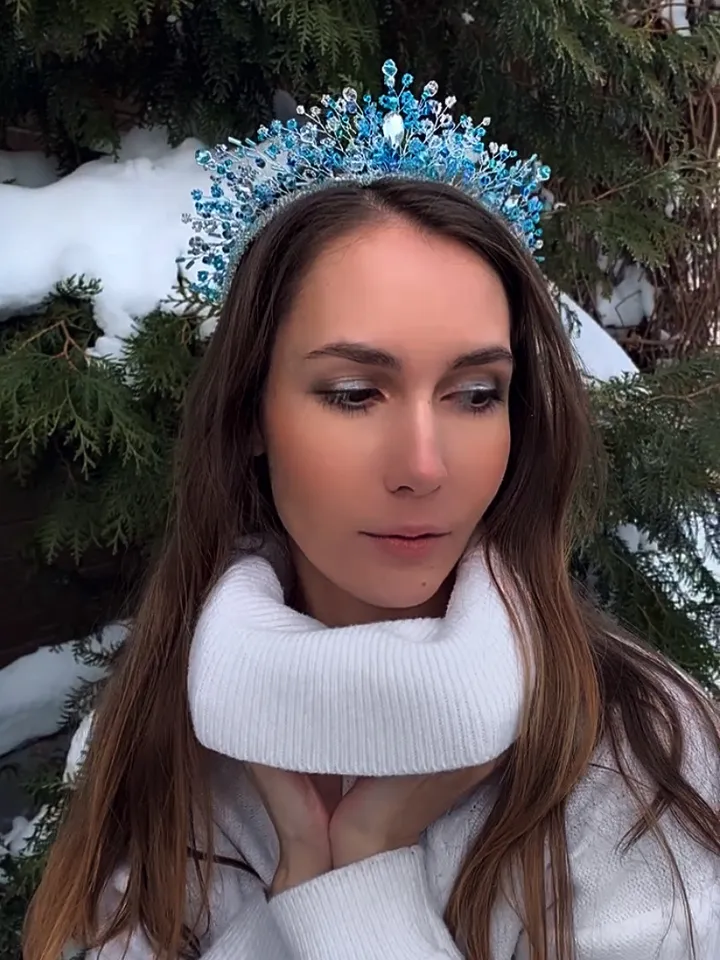Light blue tiara,Blue princess headpiece,Light blue crown,Blue diadem,Clear blue crown,Bridal blue tiara,Prom Blue crown
