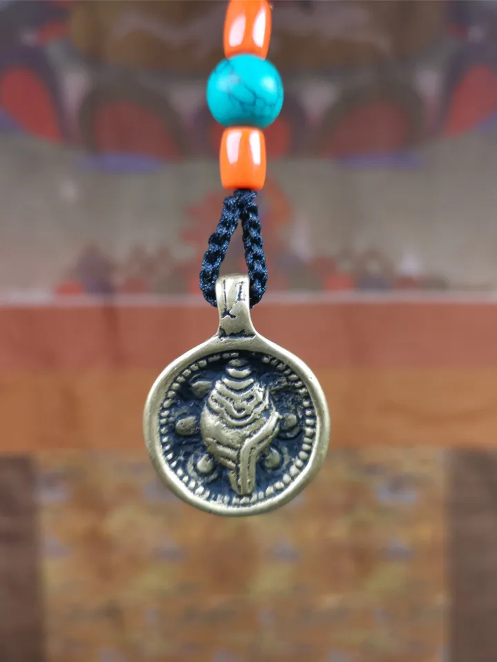 Gandhanra Handmade Tibetan Buddhist Amulet,Shankha(Divine Conch) Amulet Pendant,Made of Brass,0.98"