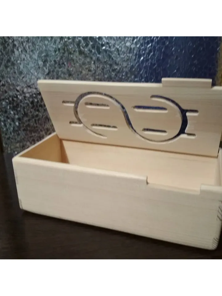 Jewelry box