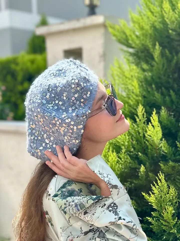 EASY seamless sequin knitted beret PDF Pattern & Tutorial - for beginners