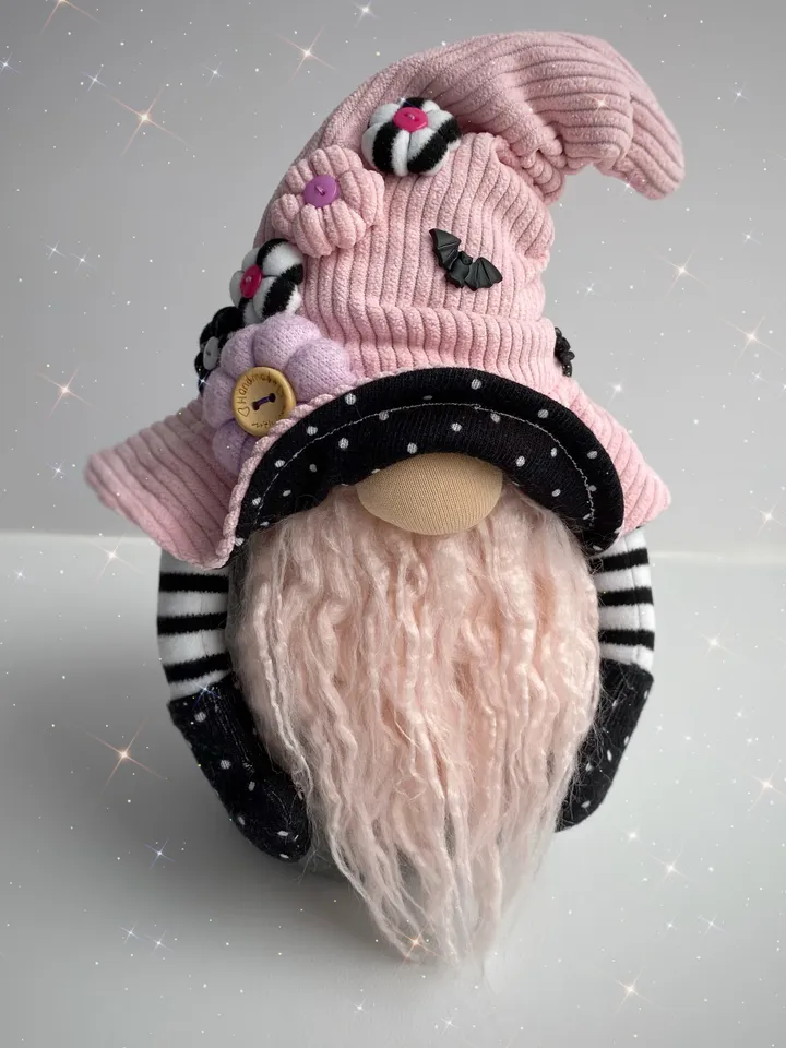 Halloween Gnome pattern. DIY gnome tutorial. Scandinavian gnome PDF. Fall gnome in Witch hat.