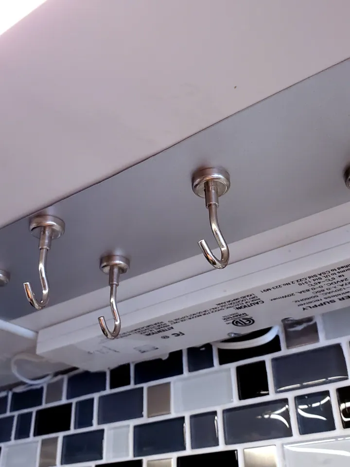 Strong Magnetic Hooks. This Listing Is For One or More Neodymium Magnetic Hooks ONLY. Choose Your Desired Quantity.