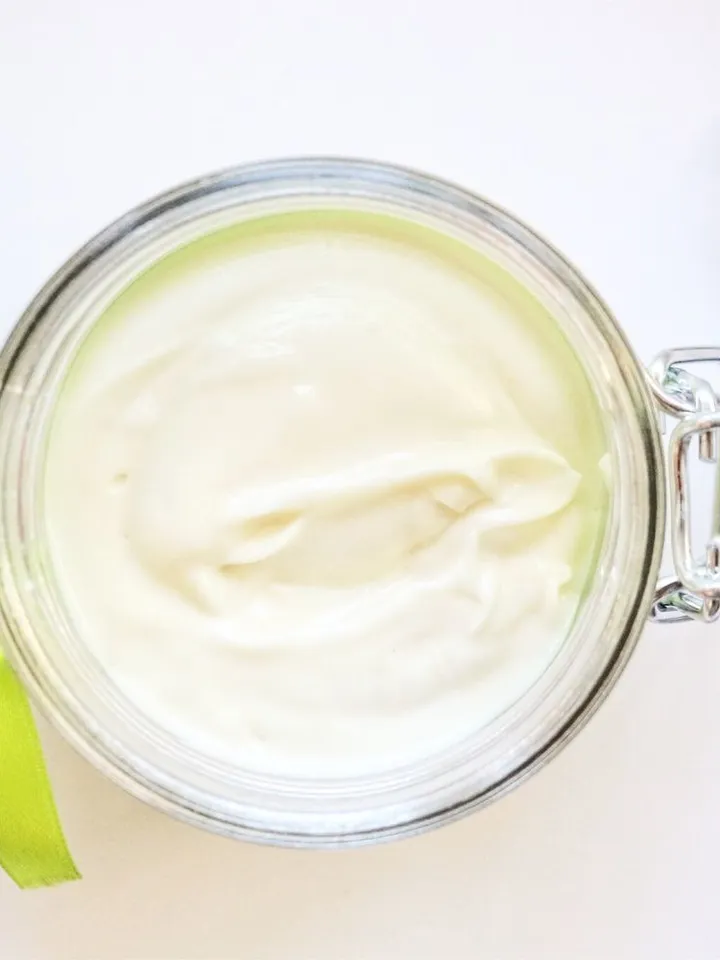 Nourishing Body Cream with Organic Shea Butter – Handmade Skincare