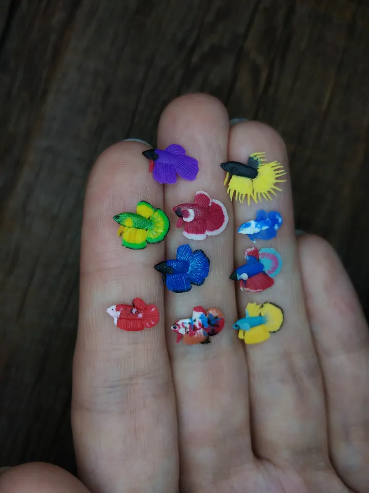 Set of miniature Betta fish 10 pcs, tiny fish for diorama, dollhouse or resin art