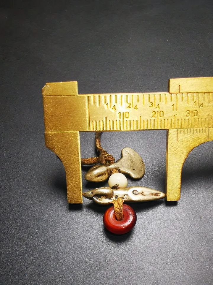 Gandhanra Antique Tibetan Amulet,Mini Kartika(knife of the dakinis) and Kila(Dorje Phurba)for Mala, Trantic Buddhism Dharma, 50 Years Old.