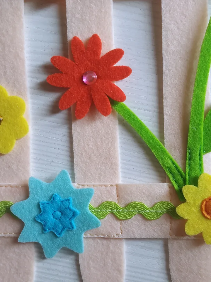 felt pattern, garland pattern, felt garland pattern, Easter garland pattern, Easter bunny garland pattern, felt Easter décor, felt bunting garland pattern, flower nursery garland, Easter baby gifts, Easter decorations, felt Easter banner, Easter banner fe