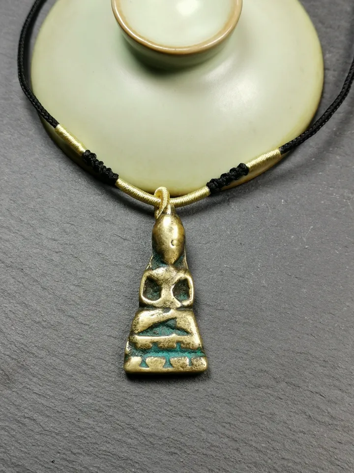 Gandhanra Antique Tibetan Buddhist Protective Amulet,Amitayus Statue Pendant