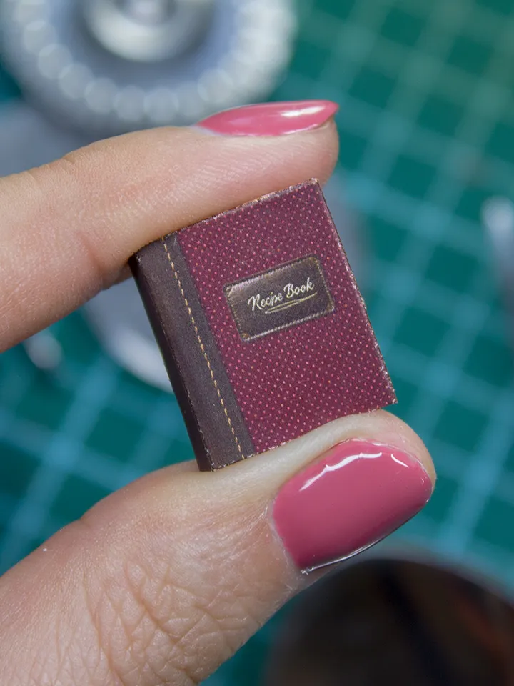 TEMPLATE Miniature recipe book