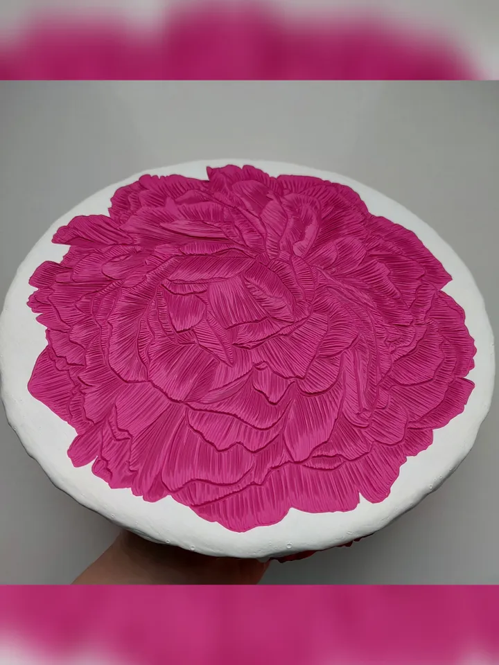 Peony. Paint сarving. Diameter is 21 cm