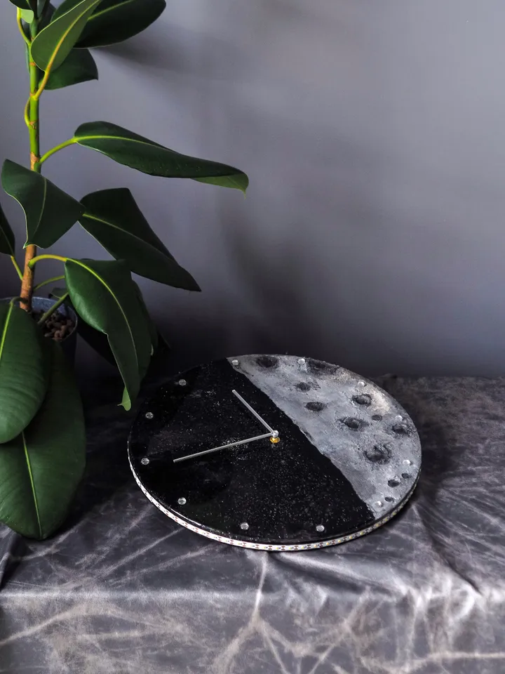 Wall clock "Moon and space"