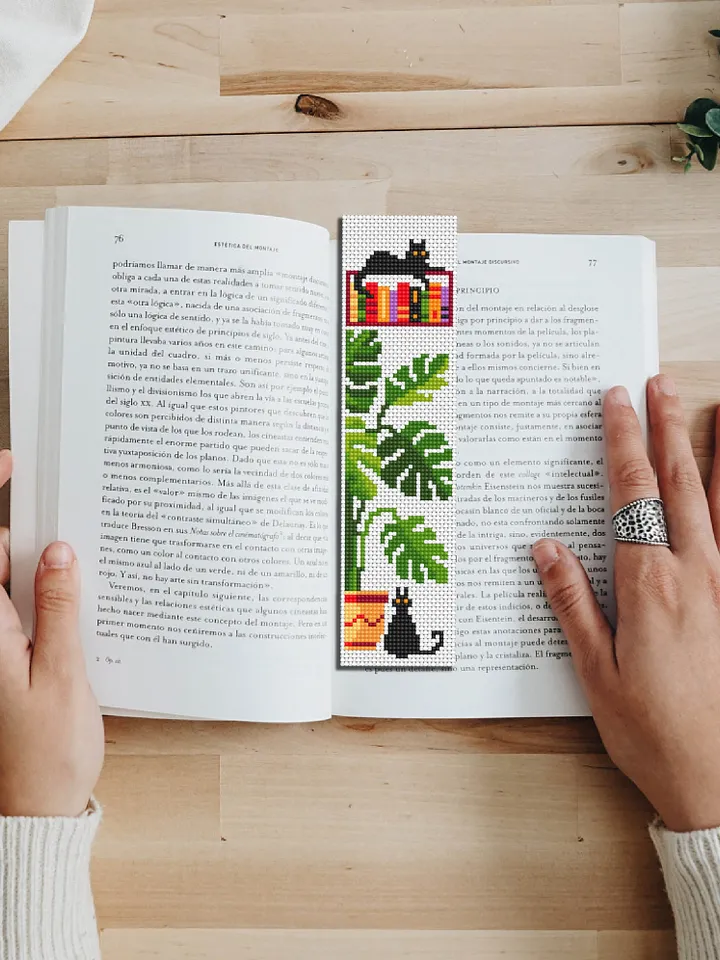 Bookmark cross stitch pattern digital PDF Modern handmade bookmark Cute cat embroidery beginners Instant download Plant cross stitch #B8