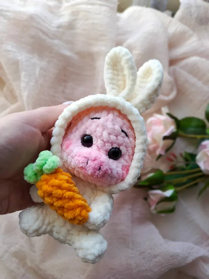 PIG CROCHET PATTERN - Amigurumi piggy plush pattern - Stuffed farm Animal toy - Easy to follow English Pdf tutorial