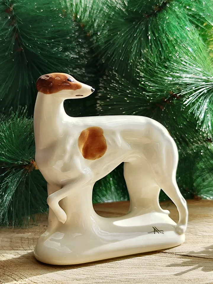 Figurine greyhound dog
