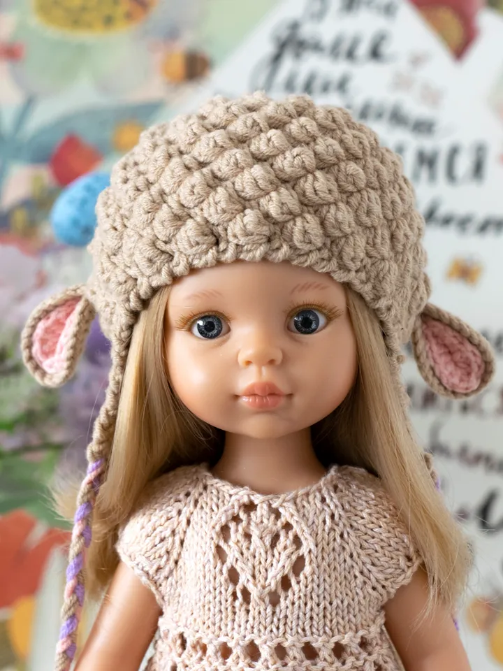 Crochet lamb hat for 13 inch dolls: Paola Reina, Meadow dolls Dumplings, Siblies Ruby Red, Little Darling for Easter