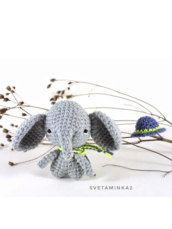 Crochet Elephant Pattern Amigurumi Toy. Digital Download. PDF.
