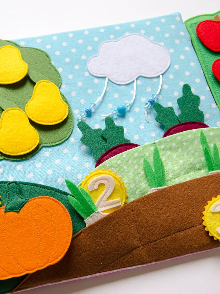 Quiet book page, Vegetables and Garden, Pattern and Tutorial, SVG files