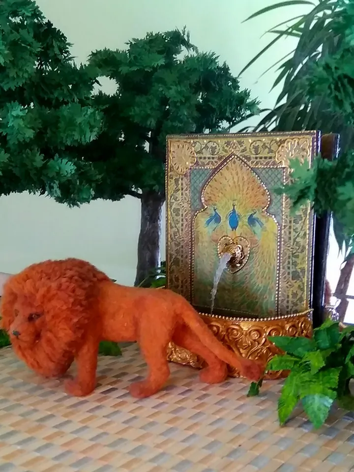 Puppet lion. Miniature. Dollhouse miniature. Handmade.1:12.lion. King of beasts. Puppet miniature.