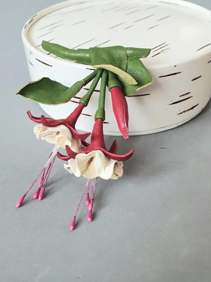 Fuchsia leather brooch 3rd anniversary gift for wife, Leather women's jewelry