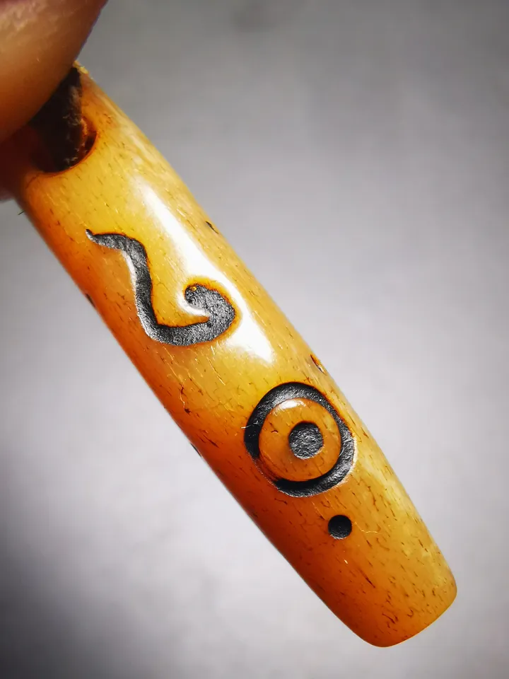 Gandhanra Tibetan Yak Bone Carved Amulet,Bead Counter Pendant,Mani Jewel Amulet for Mala,Prayer Beads