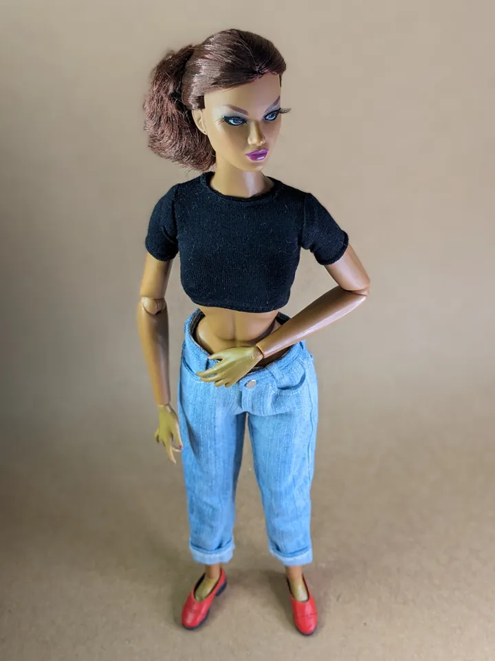 Handmade light blue Boyfriend jeans for 16 inch Fashion Royalty dolls (FR16)