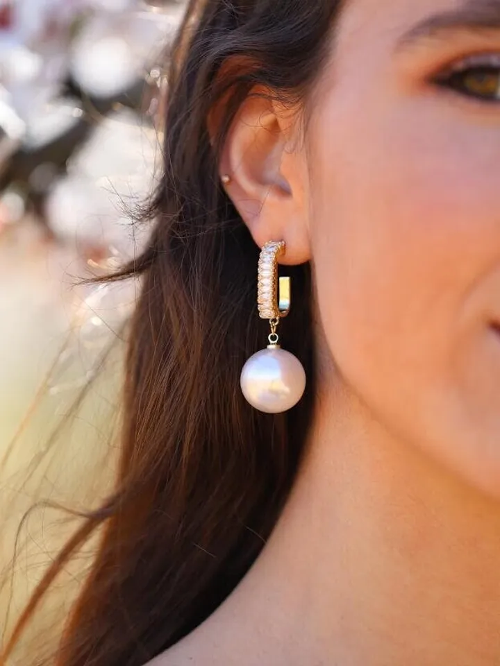 Pearl Hoop Wedding Earrings, Bridesmaid Gift, Minimalist Bridal Earrings, Swarovski Jewelry, CZ Statement Wedding Earrings,Statement Jewelry