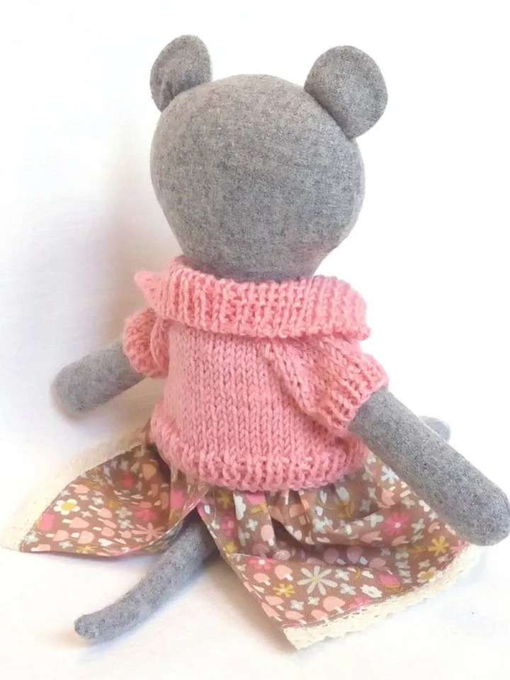 Gray mouse girl, handmade stuffed doll, wool plush rat toy, mouse soft toy