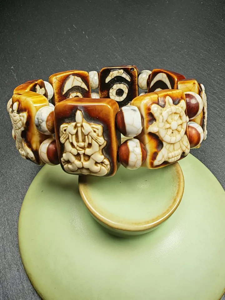 Gandhanra Tibetan Dzi Agate Ashtamangala Bracelet | Eight Auspicious Guardian Symbols | Blessed from Derge Tibet
