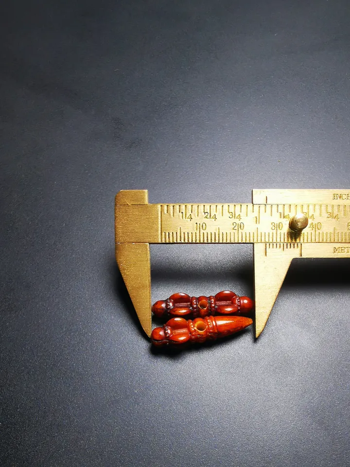Gandhanra Tibetan Bone Carved Amulet Vajra and Kila(Dorje Phurba), Hand-Carved Pendant for Mala,Prayer Beads