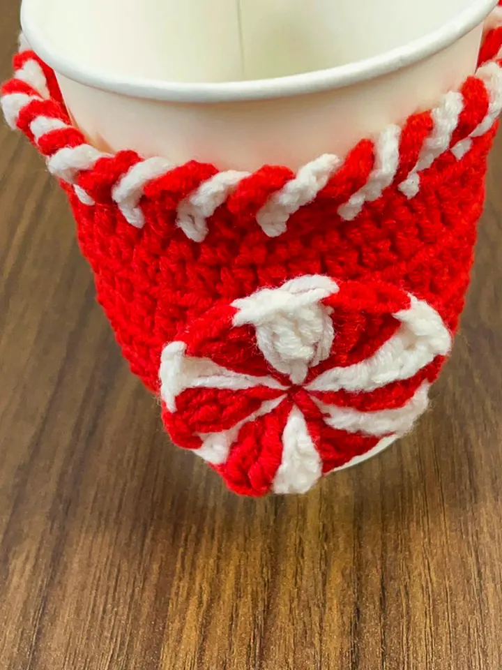 Christmas Crochet Cup Cozy PDF Pattern, Peppermint Coffee Sleeve Tutorial, DIY Cup Cover, Handmade Holiday Crochet Pattern