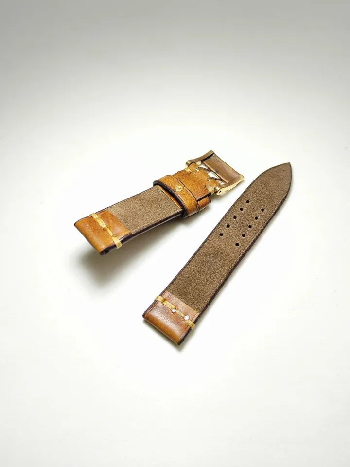 Handmade watch strap with crackled surface