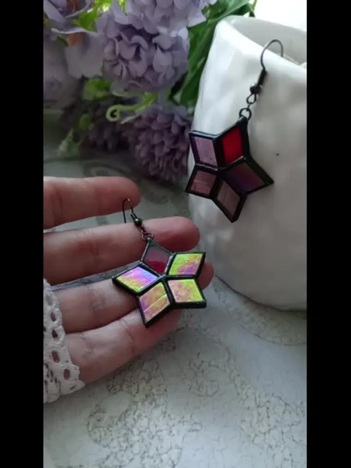 Star stained glass Iridescent earrings - Hoya flower geometric dangle earrings