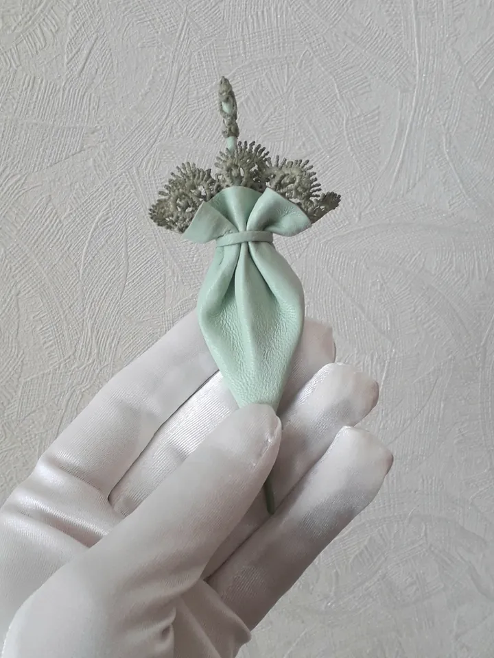 Leather brooch light green umbrella for her , 3rd anniversary gift for wife, Leather women's jewelry
