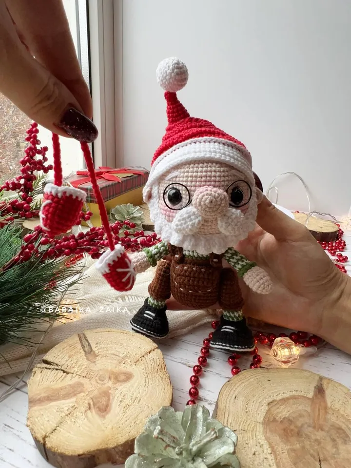 PDF Crochet Pattern Christmas Santa Claus,  Amigurumi Santa, Christmas ornaments, Christmas Decor, Amigurumi Christmas Toy, Amigurumi Gnome