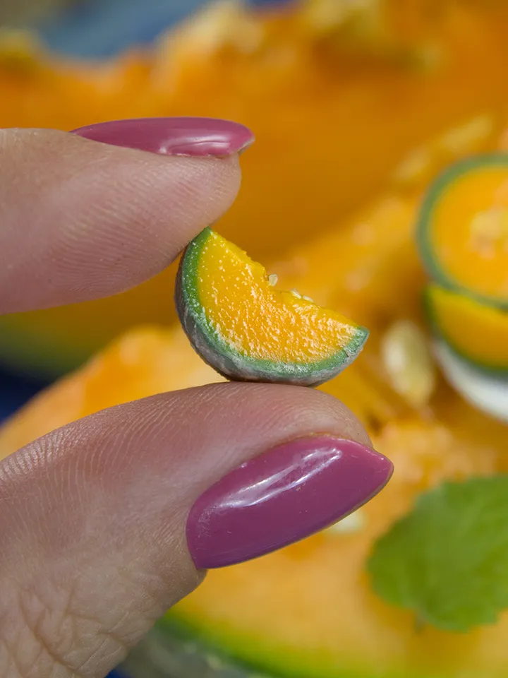 TUTORIAL Miniature cantaloupe with polymer clay