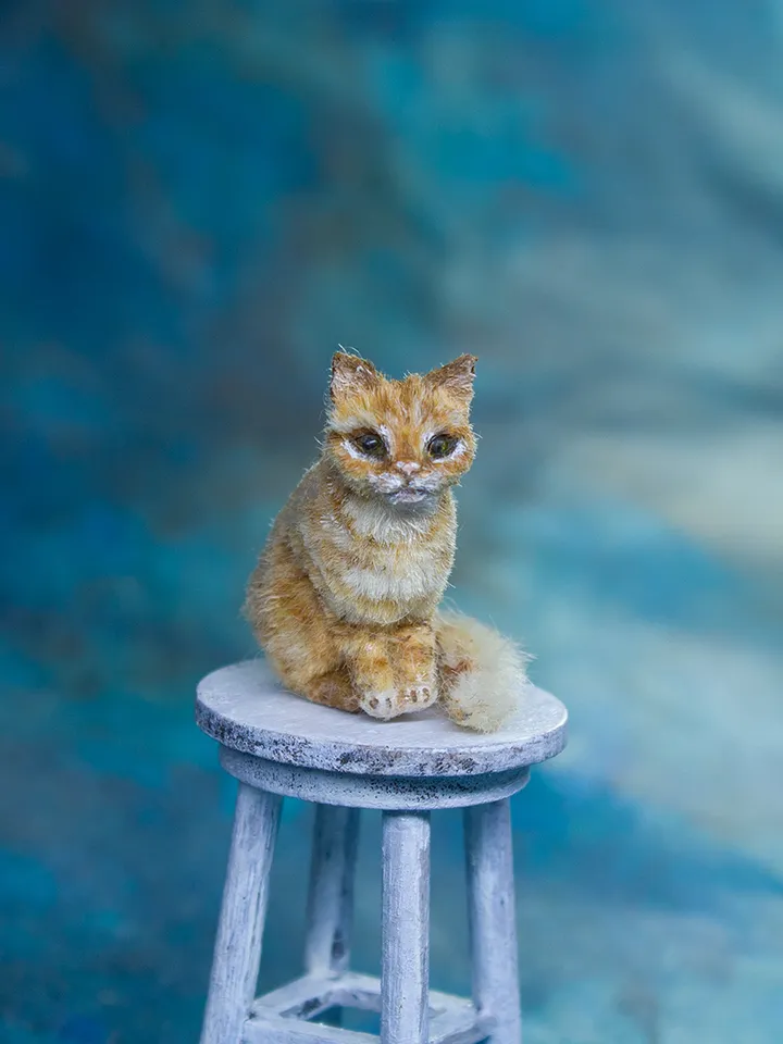 MINIATURE cat for dollhouse decoration