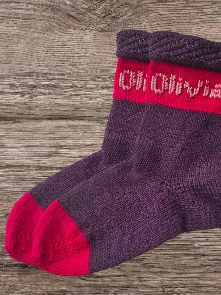 Personalized Hand-Knitted Socks ā Custom Name Embroidery, Warm and Cozy, Purple Wool Socks, Winter Socks , Knit Wool Socks
