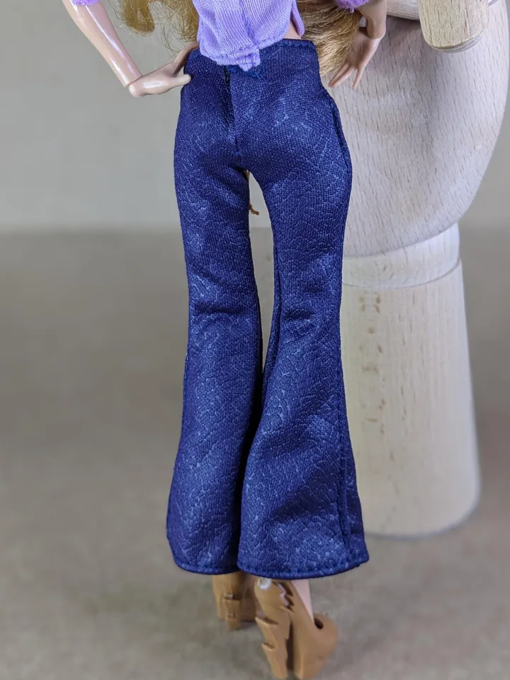 Purple pants for 10.5-inch female dolls (MH, EAH)