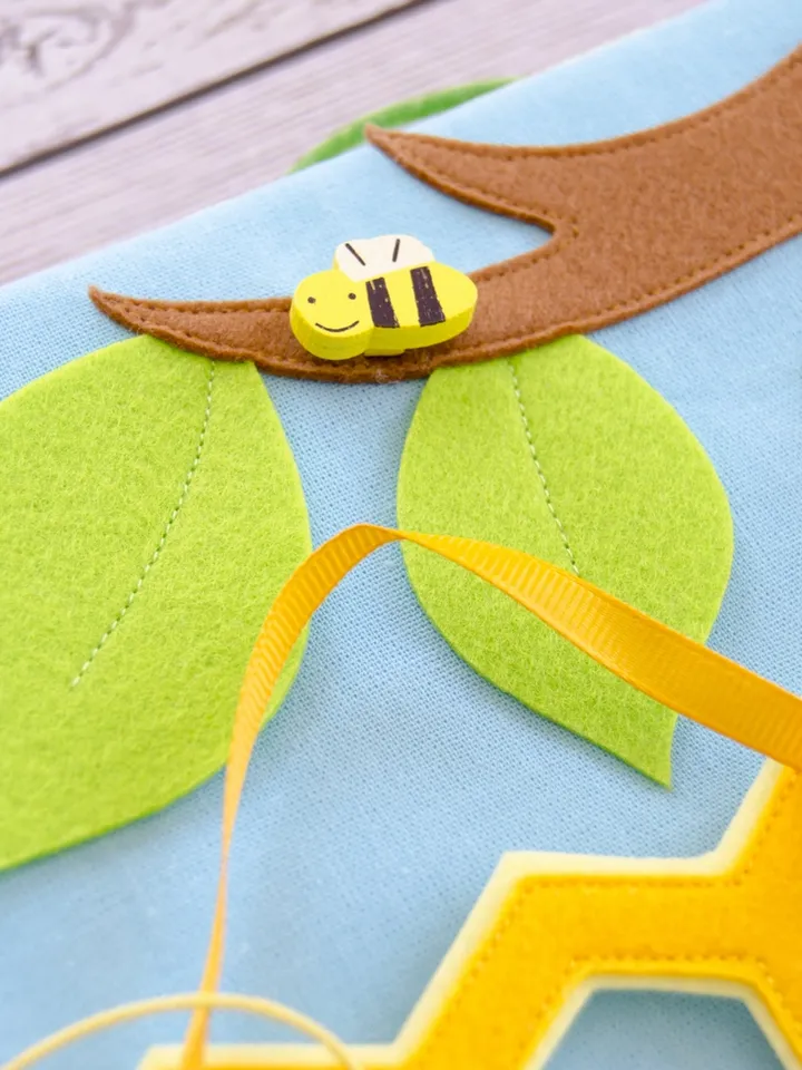 Quiet book page, Beehive, PDF sewing pattern, SVG file