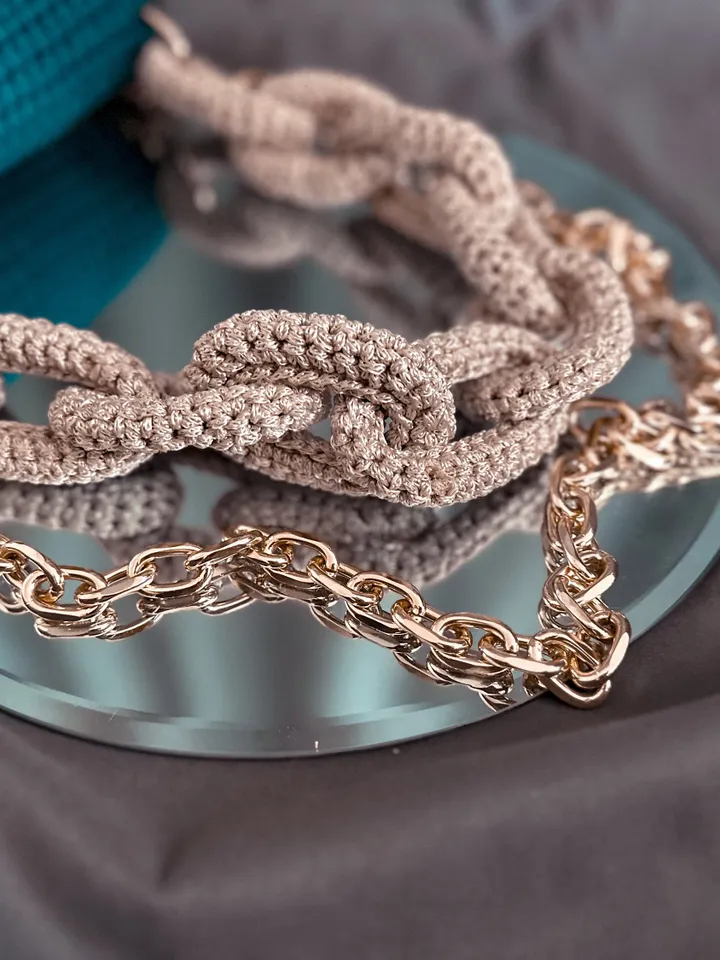 Crochet pattern chunky chain link PDF digital instant download and video tutorial, Statement Necklace, Necklace Amigurumi, Jewellery, handle
