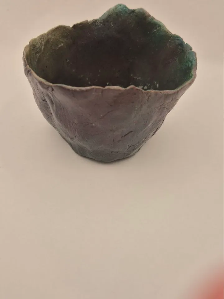 Torn Pot