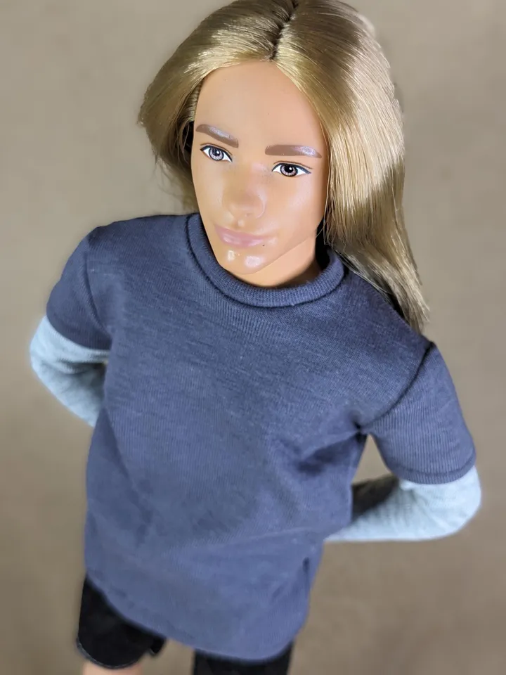 Gray long-sleeve T-shirt for 12-inch fashion male dolls