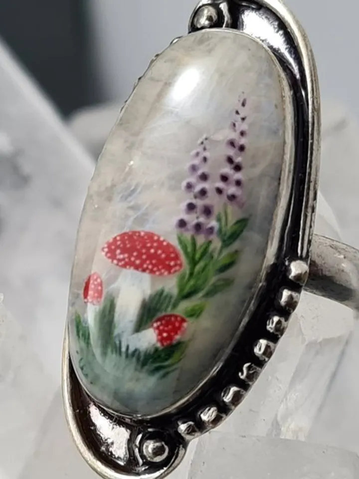 Moonstone ring Stone painting fly agaric Aaa large Moonstone ring 飛木耳環