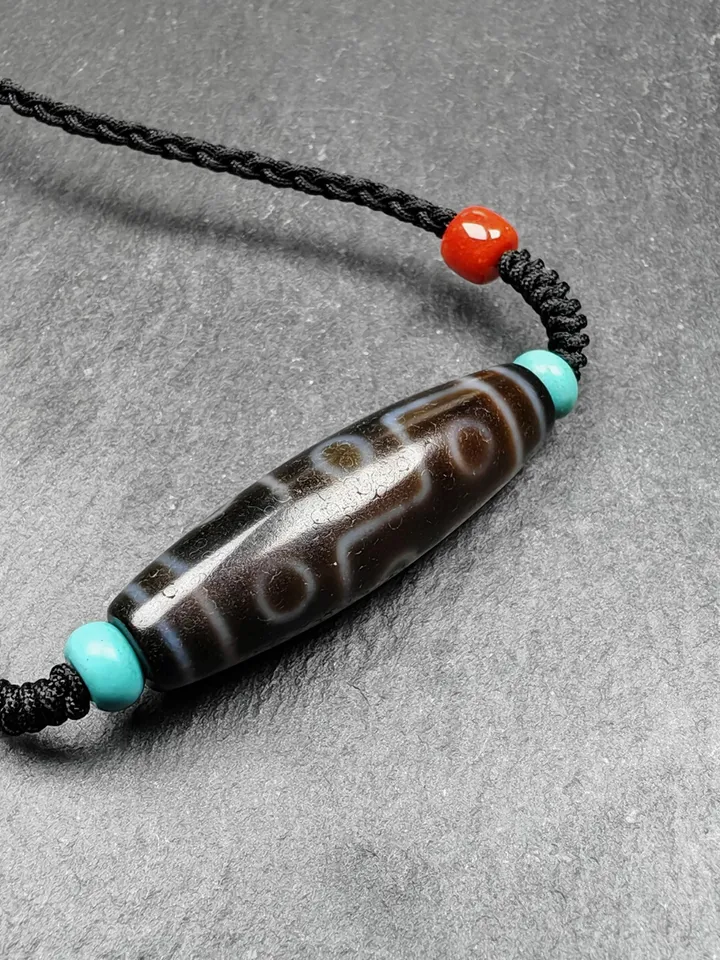 Gandhanra Vintage Tibetan 9 Eyes Dzi Bead Necklace,Protective Charm,Spiritual Gift,1.5&quot; x 0.4&quot;