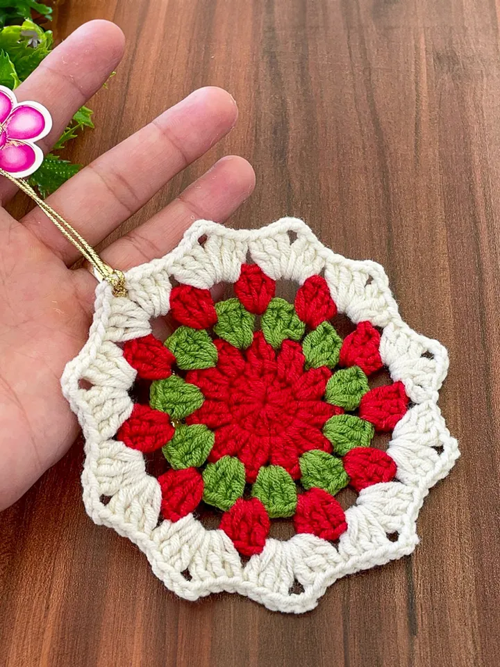 Xmas Crochet Coasters Pattern, Easy Christmas Doily Coasters for Beginners, Crochet Cup Coasters Perfect for Holiday Decor and Gift Giving