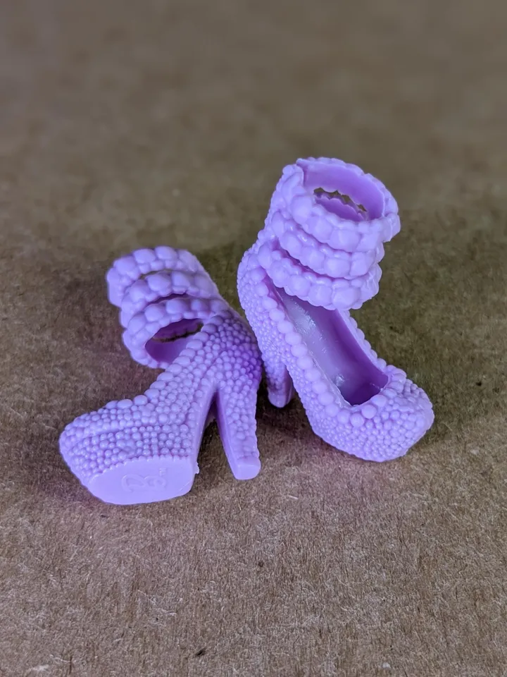 Purple high-heeled shoes for 1/6 scale female dolls