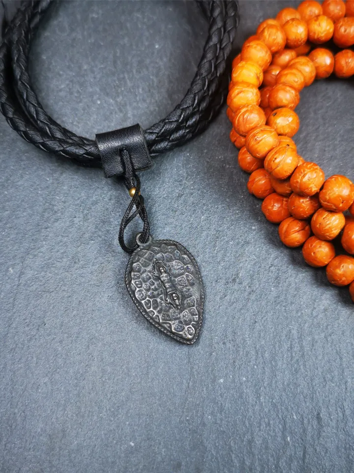 Gandhanra Handmade Tibetan Amulet,Skull Vajra Necklace,Made of Copper,1.2&quot;