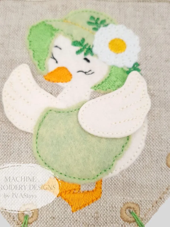 ITH Easter Duck with Daisies Banner Embroidery Design Set, Spring Felt Applique Garland Pattern, 5x7 Hoop File